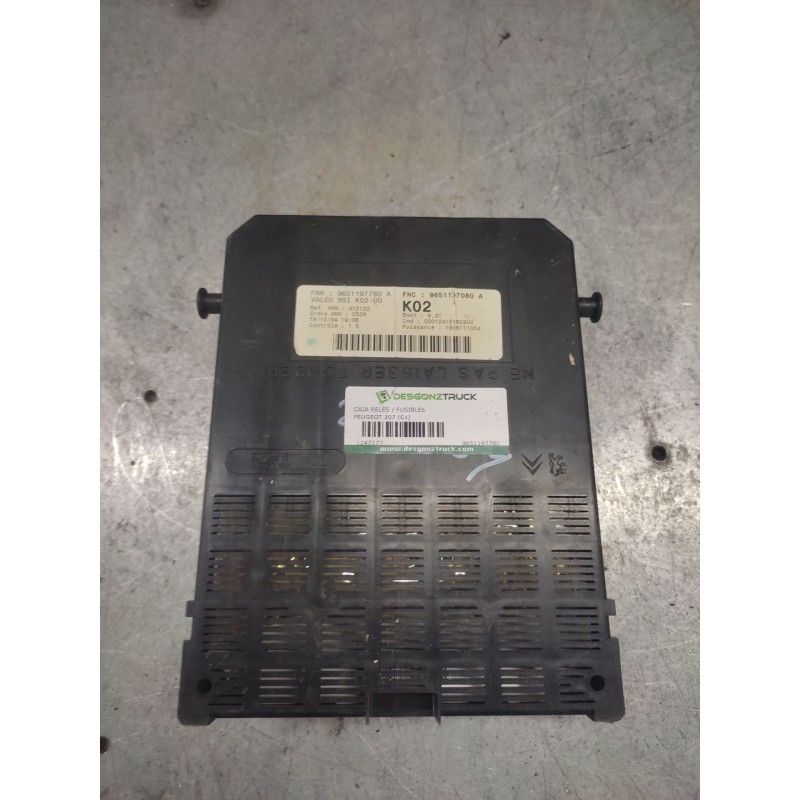 Recambio de caja reles / fusibles para peugeot 307 (s1) xr clim plus referencia OEM IAM 9651197780  BSI 2