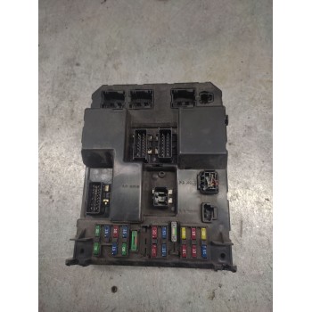 Recambio de caja reles / fusibles para peugeot 307 (s1) xr clim plus referencia OEM IAM 9651197780  BSI