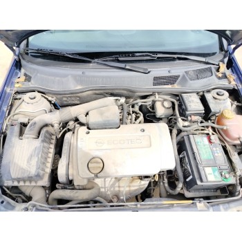 opel astra g berlina del año 2003