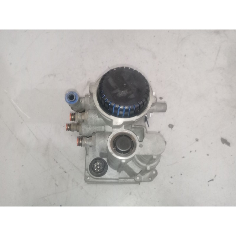 Recambio de valvula aire para iveco stralis (as) 12.9 diesel referencia OEM IAM 4802040020 VALVULA CONTROL REMOLQUE - Blanco 2