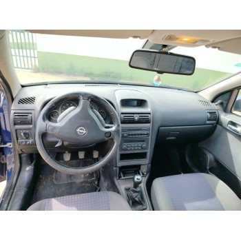 opel astra g berlina del año 2003