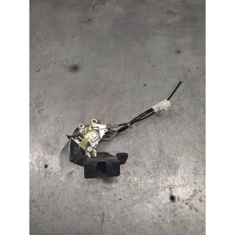 Recambio de cerradura maletero / porton para toyota corolla (e12) 1.6 linea luna berlina referencia OEM IAM 1015283000 - Gris 2