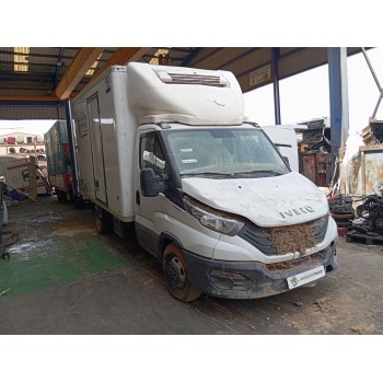 iveco daily vi caja/chasis del año 2022