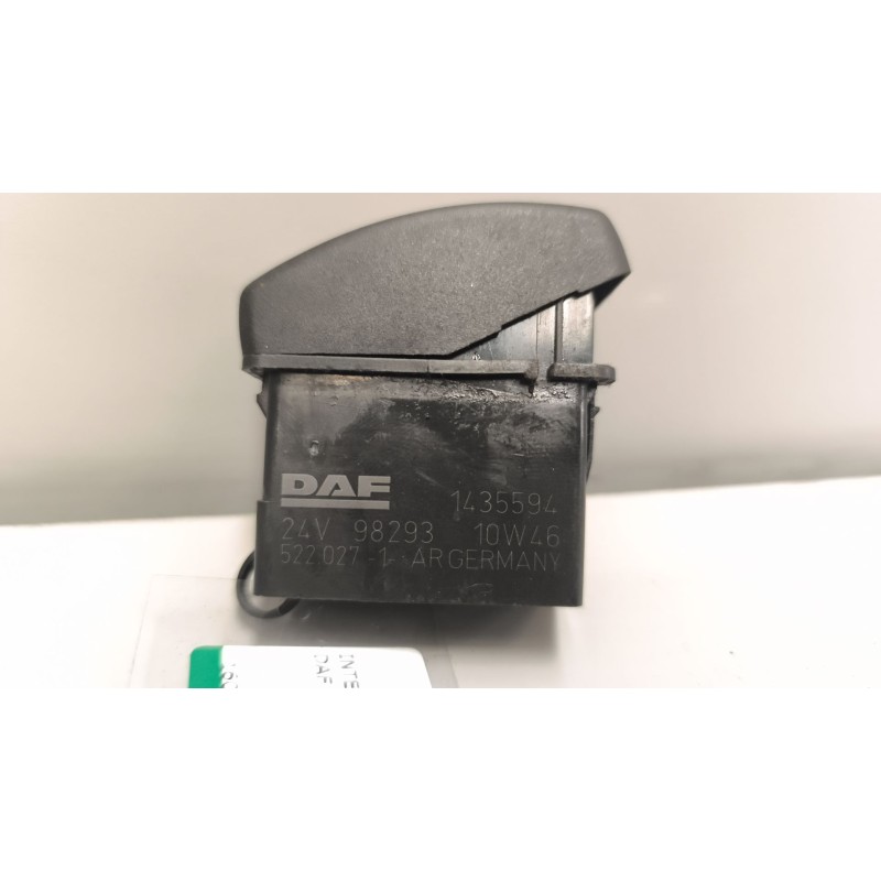 Recambio de interruptor para daf serie xf105.460 12.9 diesel referencia OEM IAM 1435594 - Blanco 3