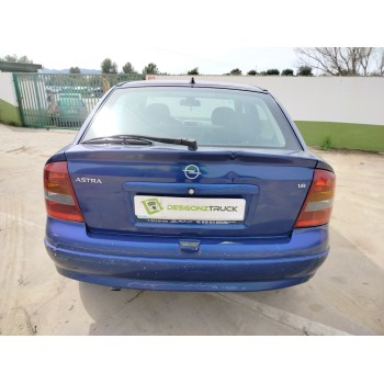 opel astra g berlina del año 2003