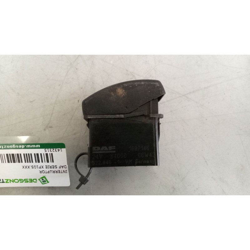 Recambio de interruptor para daf serie xf105.510 12.9 diesel referencia OEM IAM 1697146 - Blanco 2