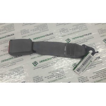 Recambio de enganche de cinturon trasero derecho para peugeot 406 berlina (s1/s2) svdt referencia OEM IAM 050399  