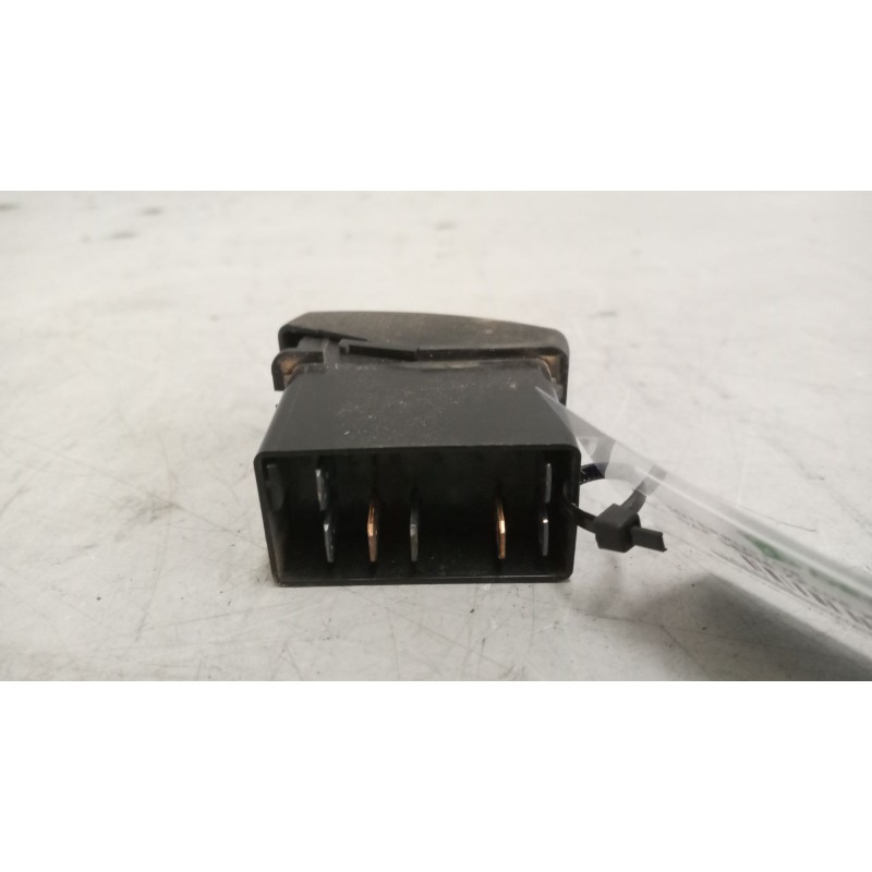 Recambio de interruptor para daf serie xf105.510 12.9 diesel referencia OEM IAM 1697146 - Blanco 3