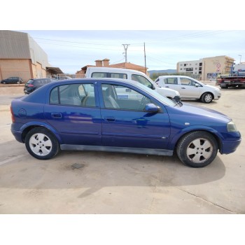 opel astra g berlina del año 2003