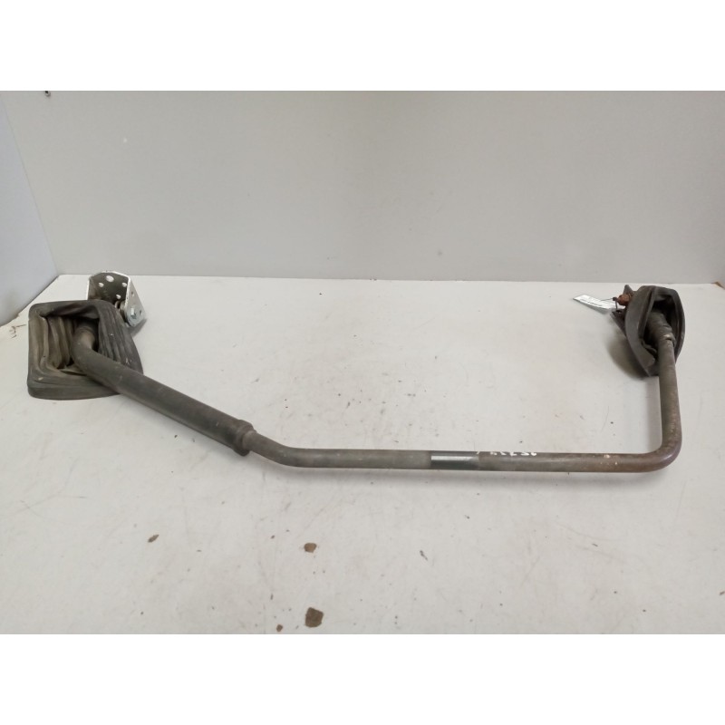 Recambio de brazo retrovisor izquierdo para iveco eurocargo 5.9 diesel referencia OEM IAM   
