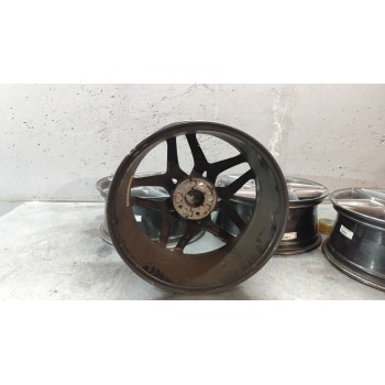 Recambio de juego llantas para infiniti q30 1.5 d referencia OEM IAM AC4CH16 5 TORNILLOS 19X8J ET43.5