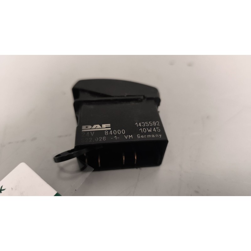 Recambio de interruptor para daf serie xf105.460 12.9 diesel referencia OEM IAM 1435592 - Blanco 3