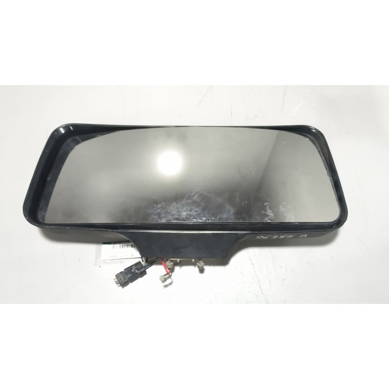 Recambio de retrovisor derecho para renault magnum ab diesel referencia OEM IAM 5001873671  