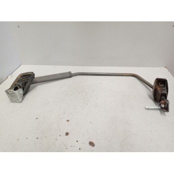 Recambio de brazo retrovisor izquierdo para iveco eurocargo 5.9 diesel referencia OEM IAM   