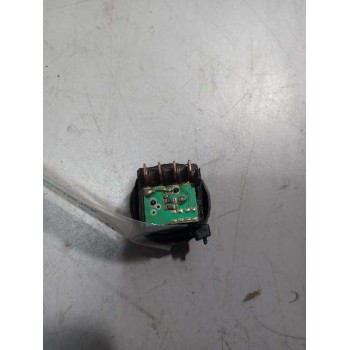 Recambio de interruptor para iveco daily combi referencia OEM IAM 500326141  INTERRUPTOR SUSPENCION NEUMATICA