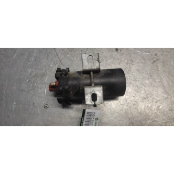 Recambio de bobina encendido para ford sierra berlina 2.0 cat referencia OEM IAM 79BB12024AA 0221722031 BOSCH