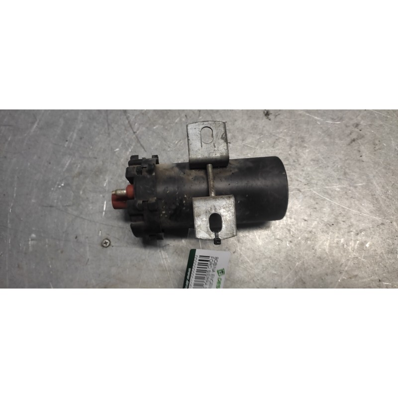 Recambio de bobina encendido para ford sierra berlina 2.0 cat referencia OEM IAM 79BB12024AA 0221722031 BOSCH 3