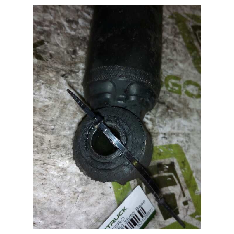 Recambio de amortiguador delantero para renault mascott ka 150.35/55 base referencia OEM IAM 5010557379A 2