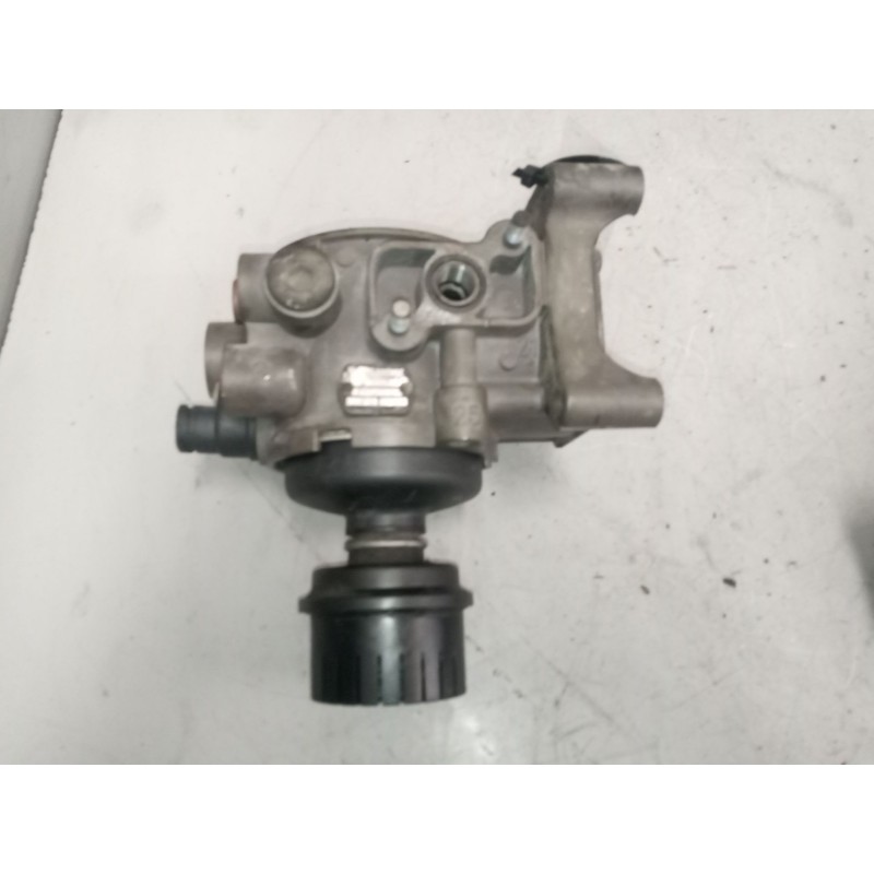 Recambio de valvula aire para daf serie xf105.xxx 12.9 diesel referencia OEM IAM LA8145 VALVULA SECADORA K014986N52