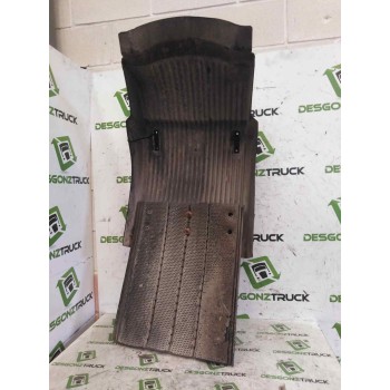 Recambio de guardabarros delantero derecho para volvo fm 12 asta 2001 12.1 diesel (d12d420) referencia OEM IAM   