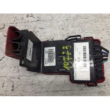Recambio de caja reles / fusibles para citroën berlingo cuadro sx referencia OEM IAM 9662286080  