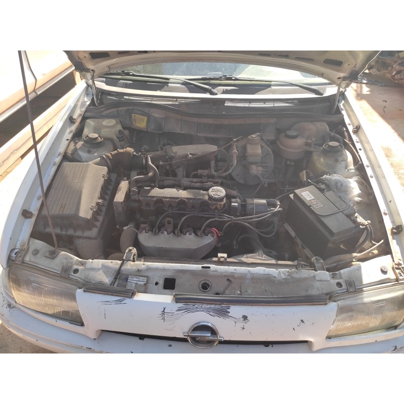 OPEL ASTRA F BERLINA