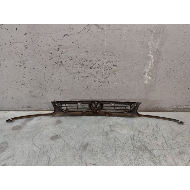 Recambio de rejilla delantera para volkswagen polo berlina (6n1) básico referencia OEM IAM - Gris 4
