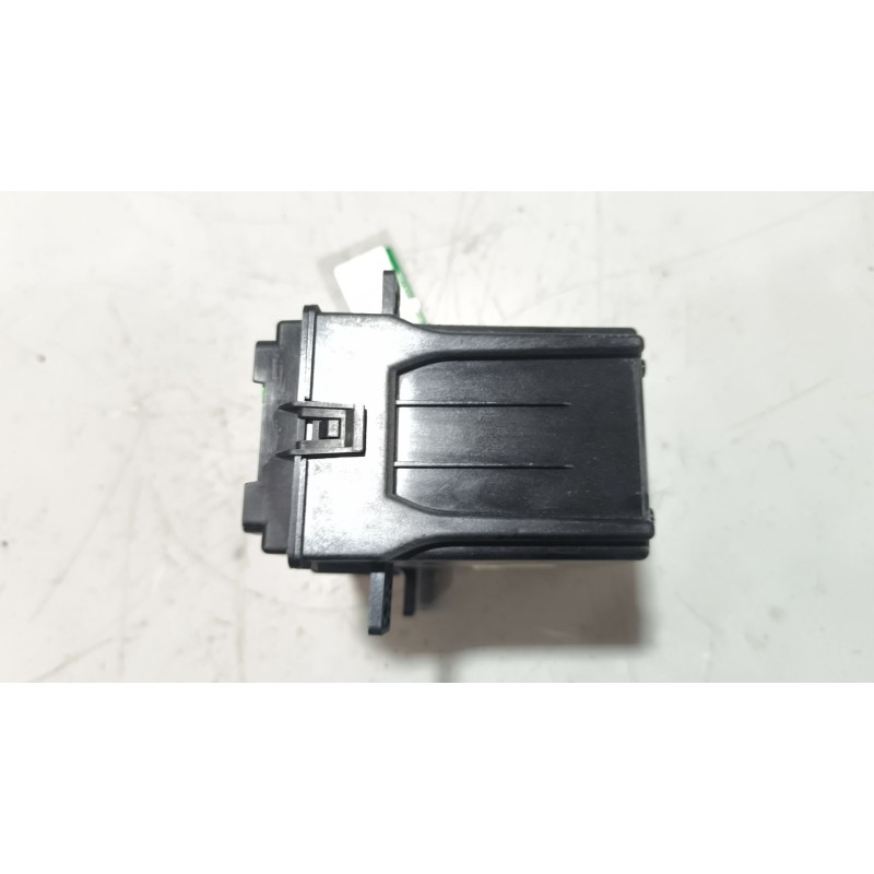 Recambio de modulo electronico para renault magnum ab diesel referencia OEM IAM 7421313712 - Blanco 3