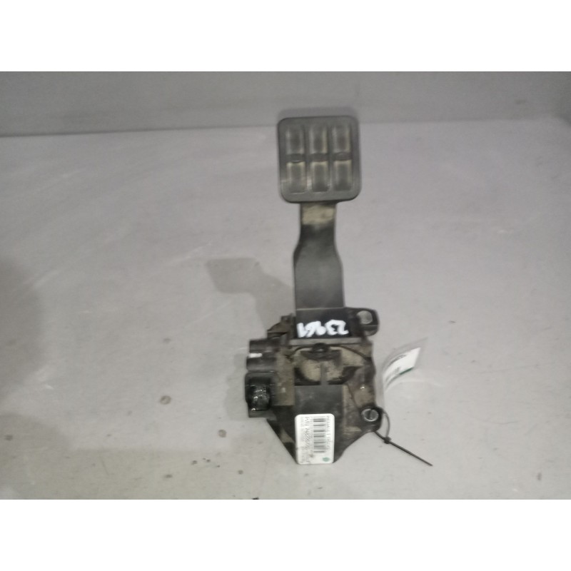Recambio de pedal acelerador para renault serie t fg 4x2 cabina high-sleeper referencia OEM IAM 7482267250 - Blanco 5