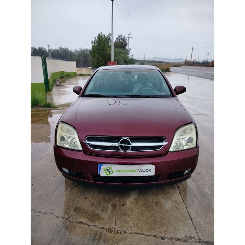 opel vectra c berlina del año 2002