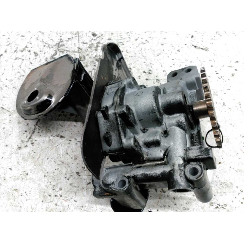 Recambio de bomba aceite para citroën jumper combi desde '02 33 m hdi 100 confort referencia OEM IAM 9636992480 - Blanco