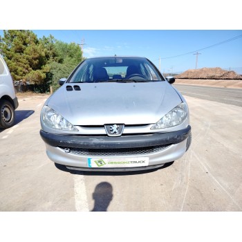 peugeot 206 berlina del año 2003