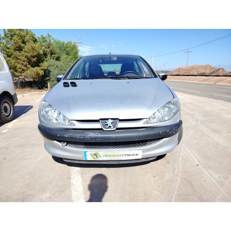 peugeot 206 berlina del año 2003