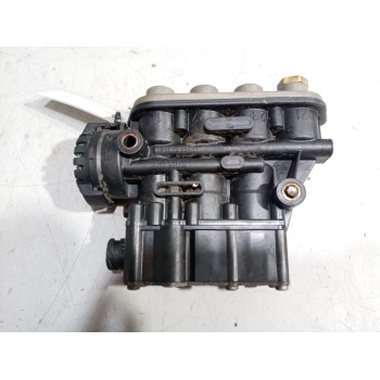Recambio de valvula aire para renault magnum ab diesel referencia OEM IAM 21083657  K019820