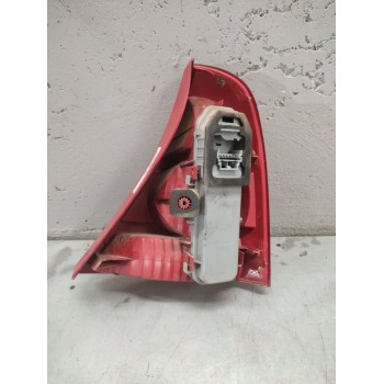 Recambio de piloto trasero izquierdo para renault clio ii fase ii (b/cb0) authentique referencia OEM IAM   