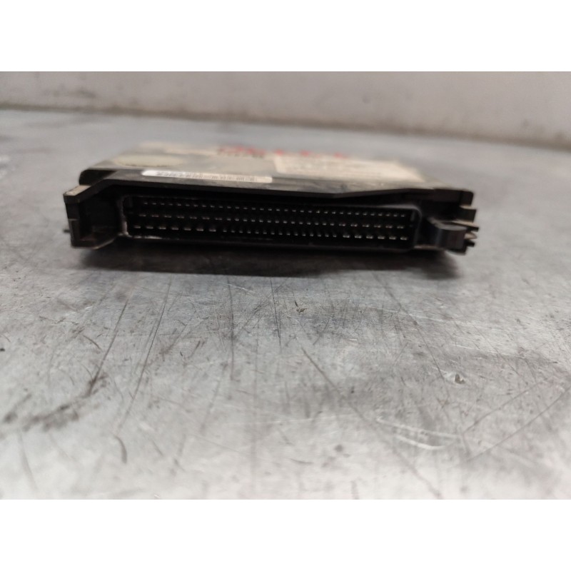 Recambio de centralita motor uce para citroën c5 berlina 3.0 v6 exclusive automático referencia OEM IAM 0260002767 9643703380 96 3