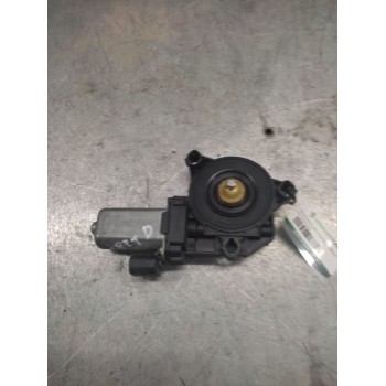 MOTOR ELEVALUNAS DELANTERO DERECHO D251450001601 2 PINS