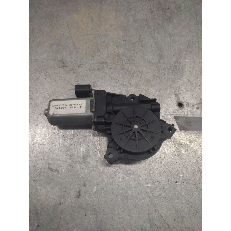 Recambio de motor elevalunas delantero derecho para fiat stilo (192) 1.9 jtd 115 referencia OEM IAM D251450001601  2 PINS - Gris 2
