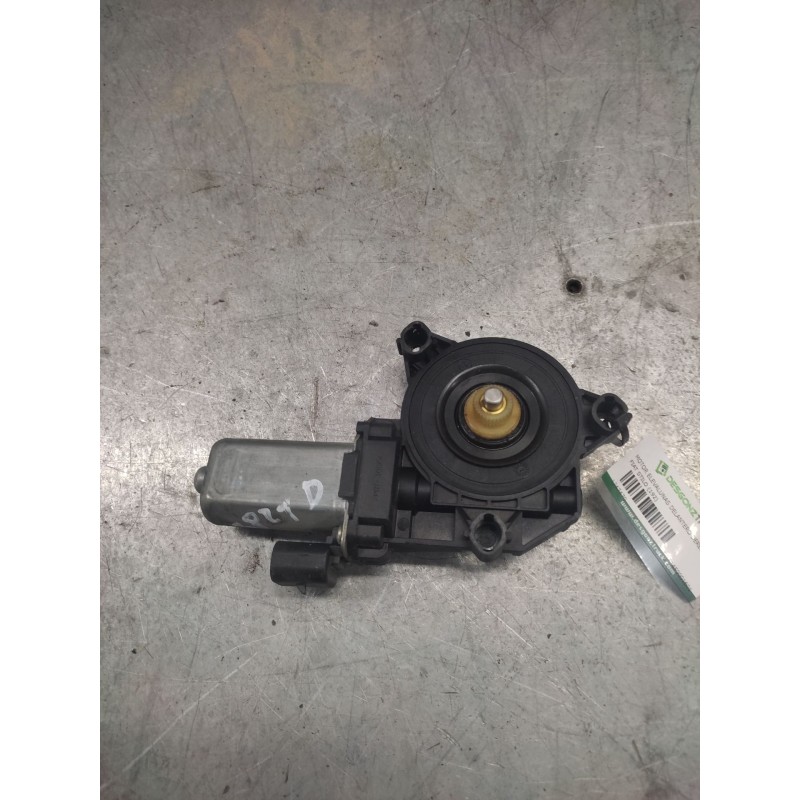 Recambio de motor elevalunas delantero derecho para fiat stilo (192) 1.9 jtd 115 referencia OEM IAM D251450001601  2 PINS - Gris 3