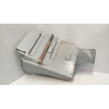 Recambio de guardabarros delantero izquierdo para nissan trucks atleon 35.13 referencia OEM IAM 631159X100  