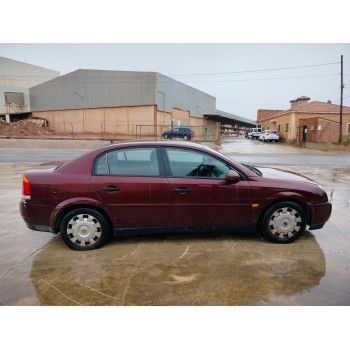 opel vectra c berlina del año 2002