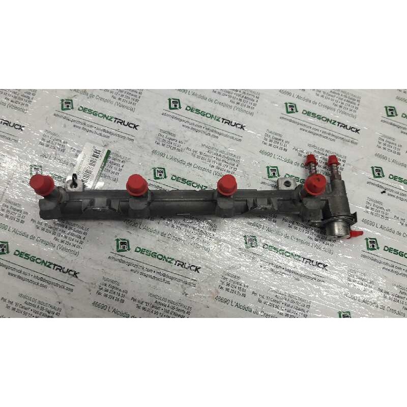 Recambio de rampa inyectora para seat leon (1m1) stella referencia OEM IAM 036133319 - Blanco 2