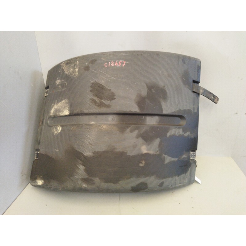 Recambio de tapa guardabarros trasero para renault hr xxx.18/26 premium 01  11.1 diesel referencia OEM IAM   