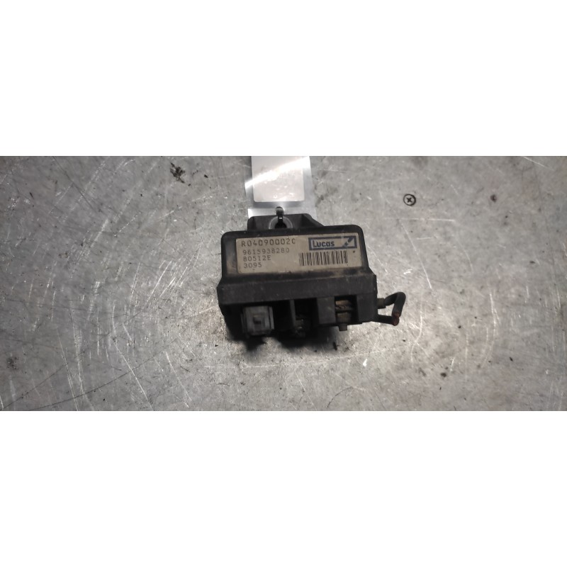 Recambio de caja precalentamiento para peugeot partner (s1) 2.0 hdi cat referencia OEM IAM 9615938280 LUCAS 3