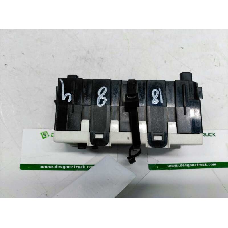 Recambio de pantalla multifuncion para citroën xsara berlina 1.9 td sx referencia OEM IAM 2