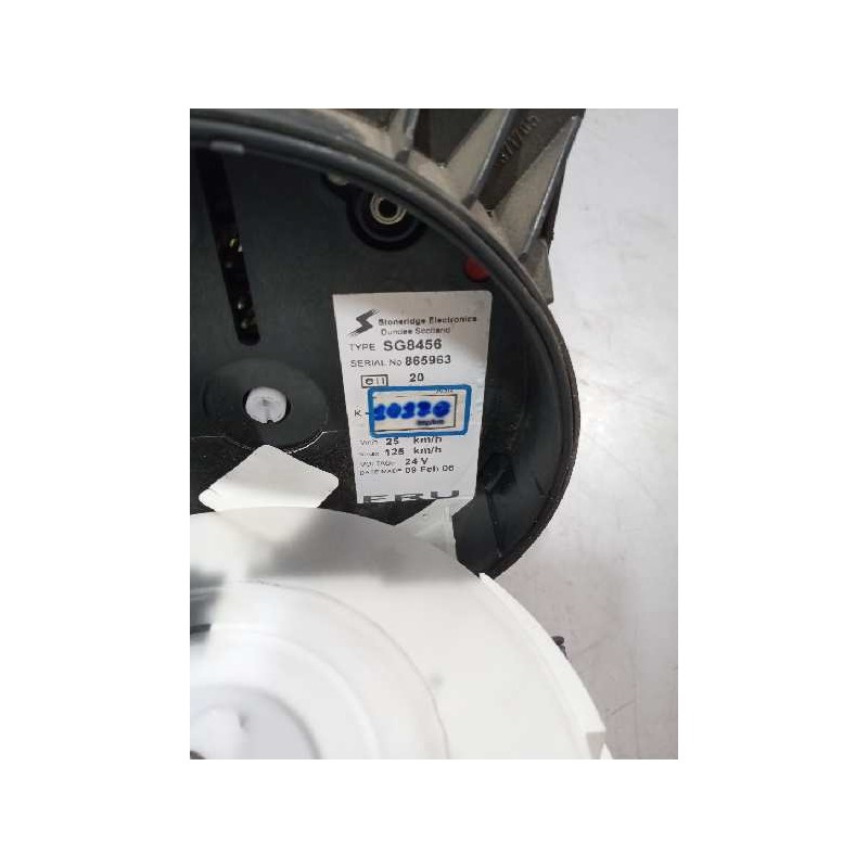 Recambio de tacografo para scania trucks serie 4 114 g/340 (340cv) referencia OEM IAM SG8456 865963 - Blanco 2