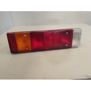 Recambio de piloto trasero derecho para man tg - a 18.xxx fg / bb   (e3/e4) xl referencia OEM IAM   PILOTO UNIVERSAL CAMION