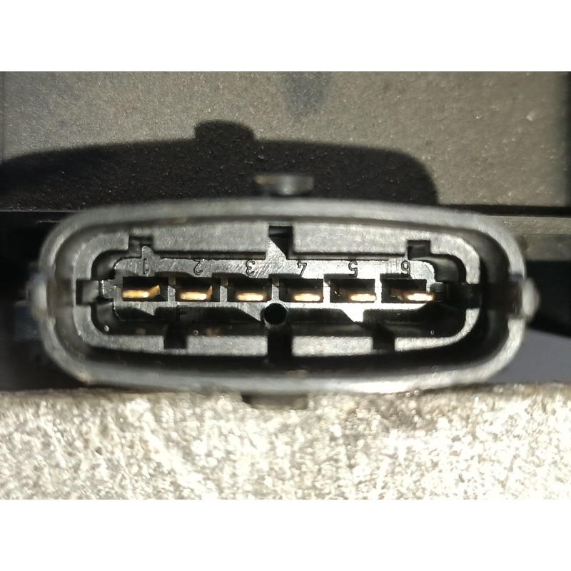 Recambio de potenciometro pedal para iveco daily config. paquetería cabina simple 35s... batalla 3750 referencia OEM IAM 0281002 - Blanco 2