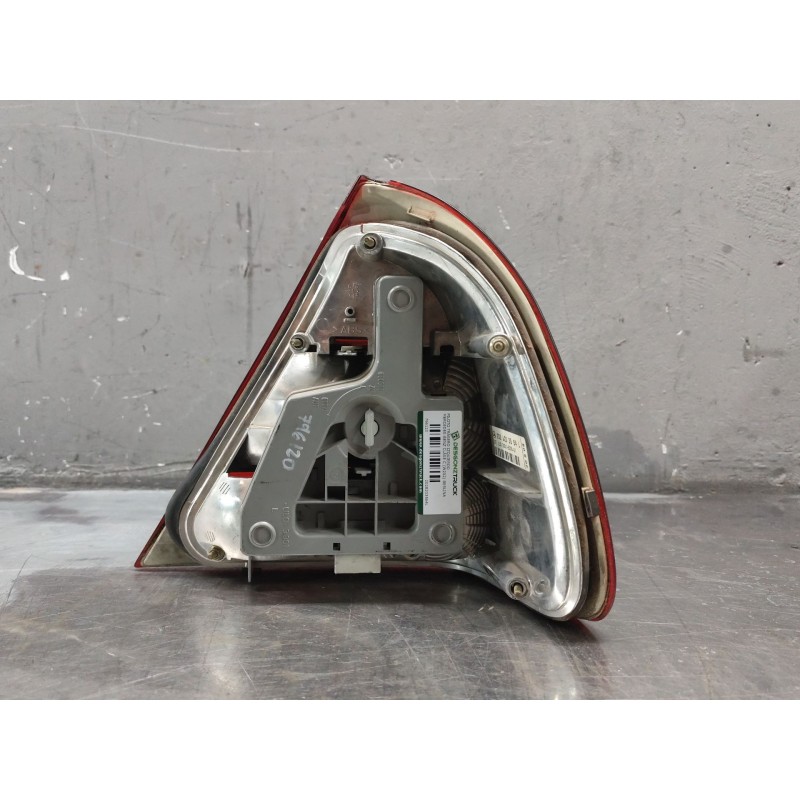 Recambio de piloto trasero izquierdo para mercedes-benz clase c (w202) berlina 250 td (202.128) referencia OEM IAM 2028203564L 3