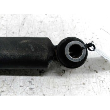 Recambio de amortiguador trasero derecho para peugeot 206 berlina xt referencia OEM IAM   